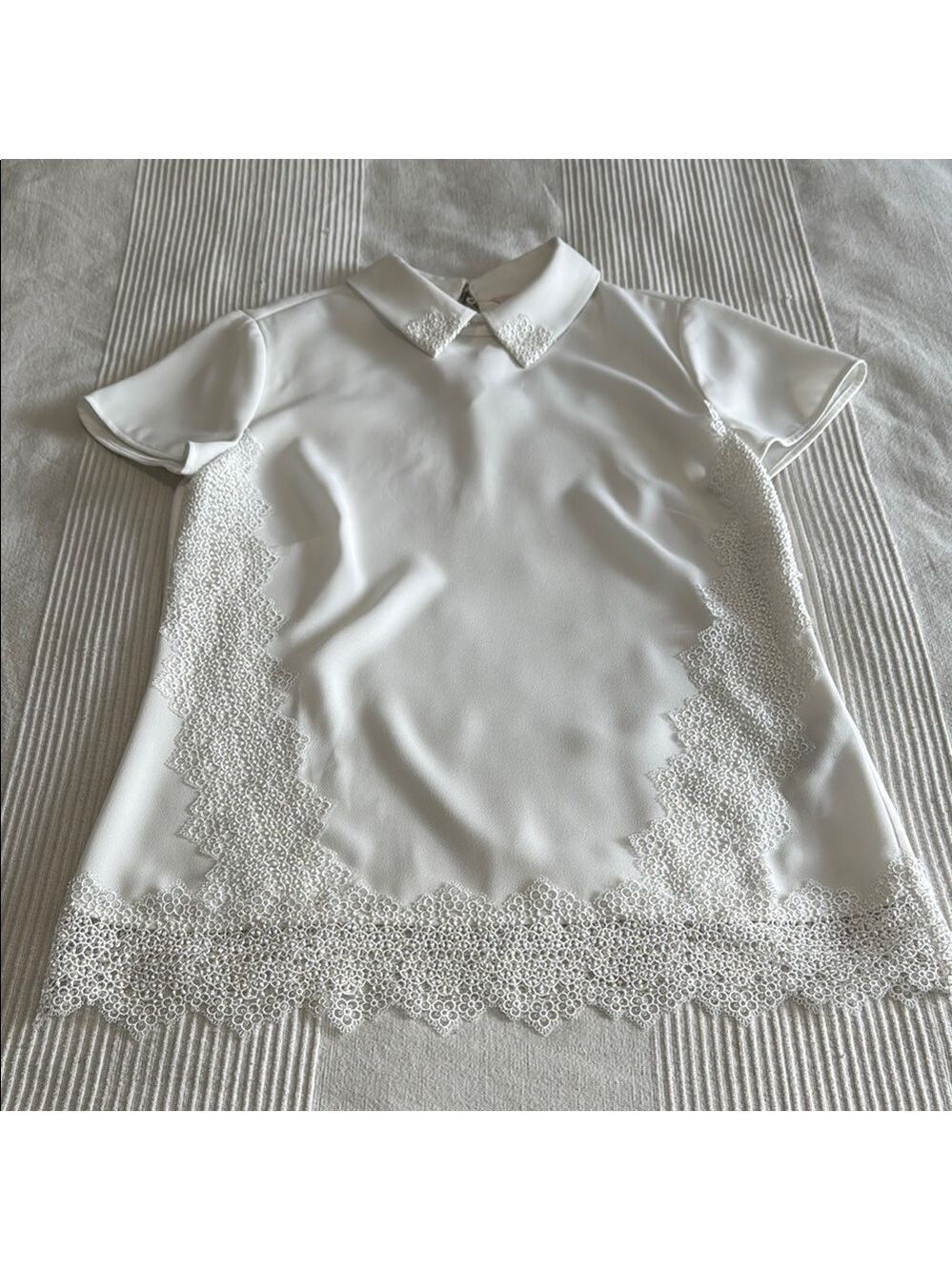 Ted Baker London White Fitted Lace Embellished Blouse Size 4